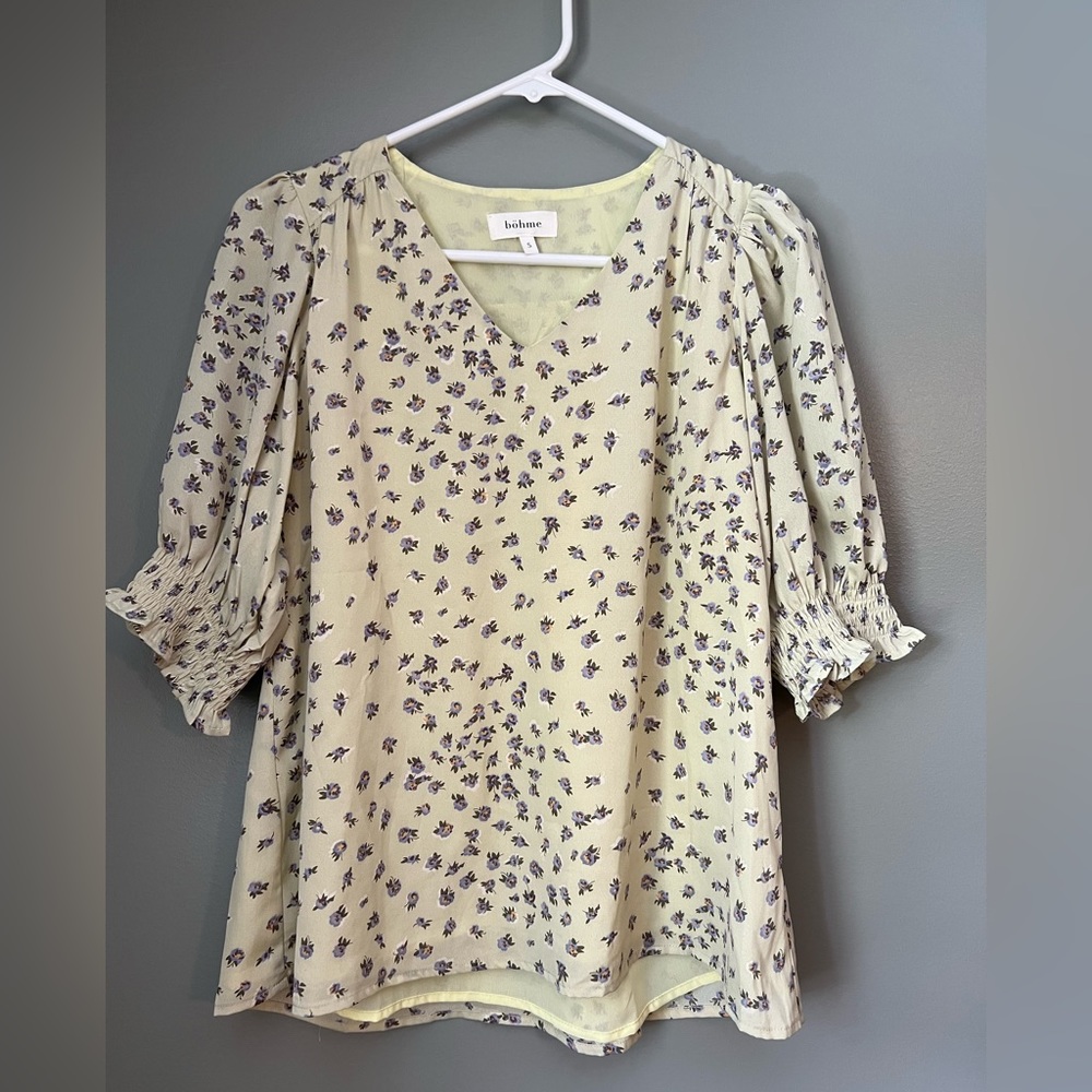 Böhme Sage Green Floral Puff Sleeve Blouse - size (S)